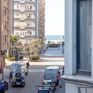  Appartement Spacious Closeby The Sea Up To 6 People! België